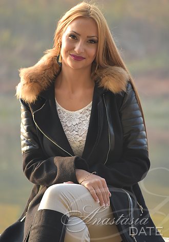 Serbian Partner Tamara from Belgrade, 23 yo, hair color Brown